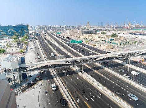 Building 6 New Pedestrian and Cyclist Bridges in Dubai