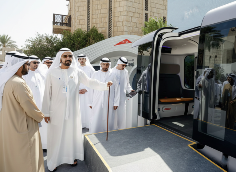Mohammed bin Rashid Reviews Dubai Loop and Glydways